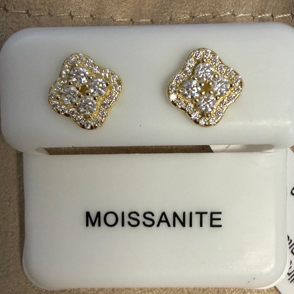 Gold-Tone moissanite Floral Cluster Stud Earrings